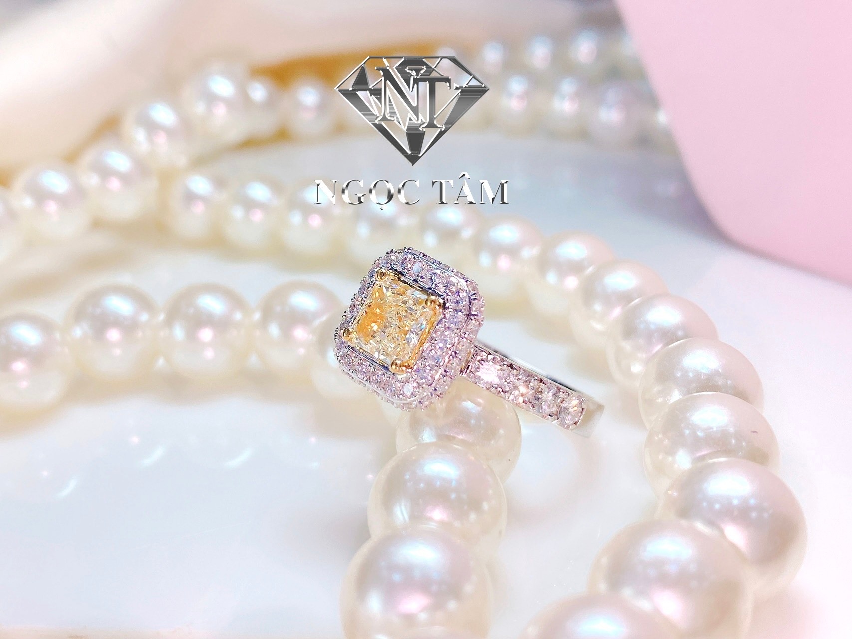 NHẪN XOÀN HỘT VUÔNG - NX00398